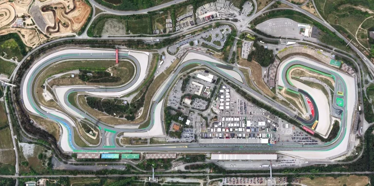 Formel 1 China Rennstrecke Japan aus der Vorgelperspektive